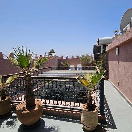 Riad Melilo Avec Piscine Chauffee Marrakesh Eksteriør billede