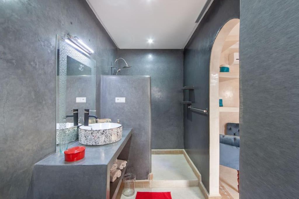 Riad Melilo Avec Piscine Chauffee Marrakesh Eksteriør billede