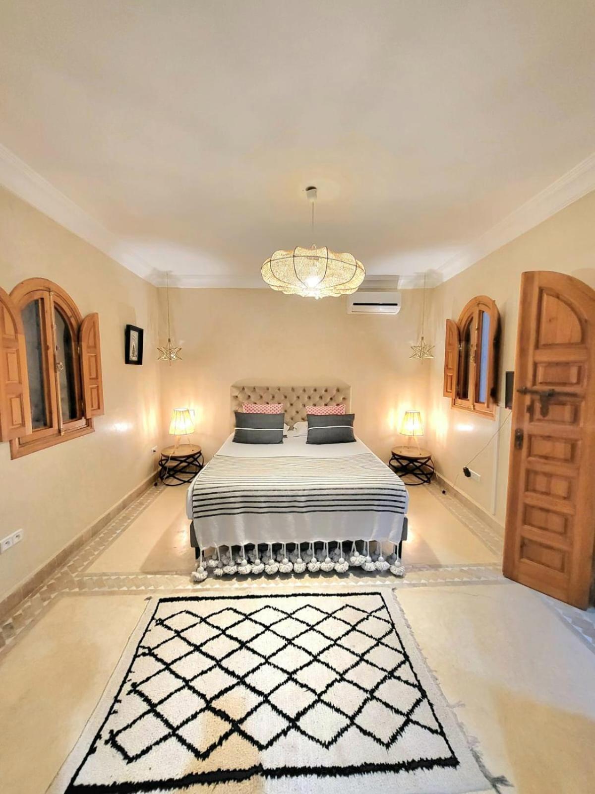 Riad Melilo Avec Piscine Chauffee Marrakesh Eksteriør billede