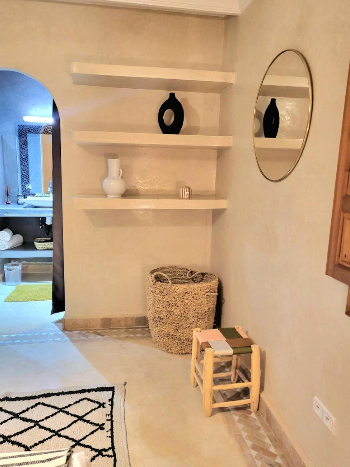 Riad Melilo Avec Piscine Chauffee Marrakesh Eksteriør billede