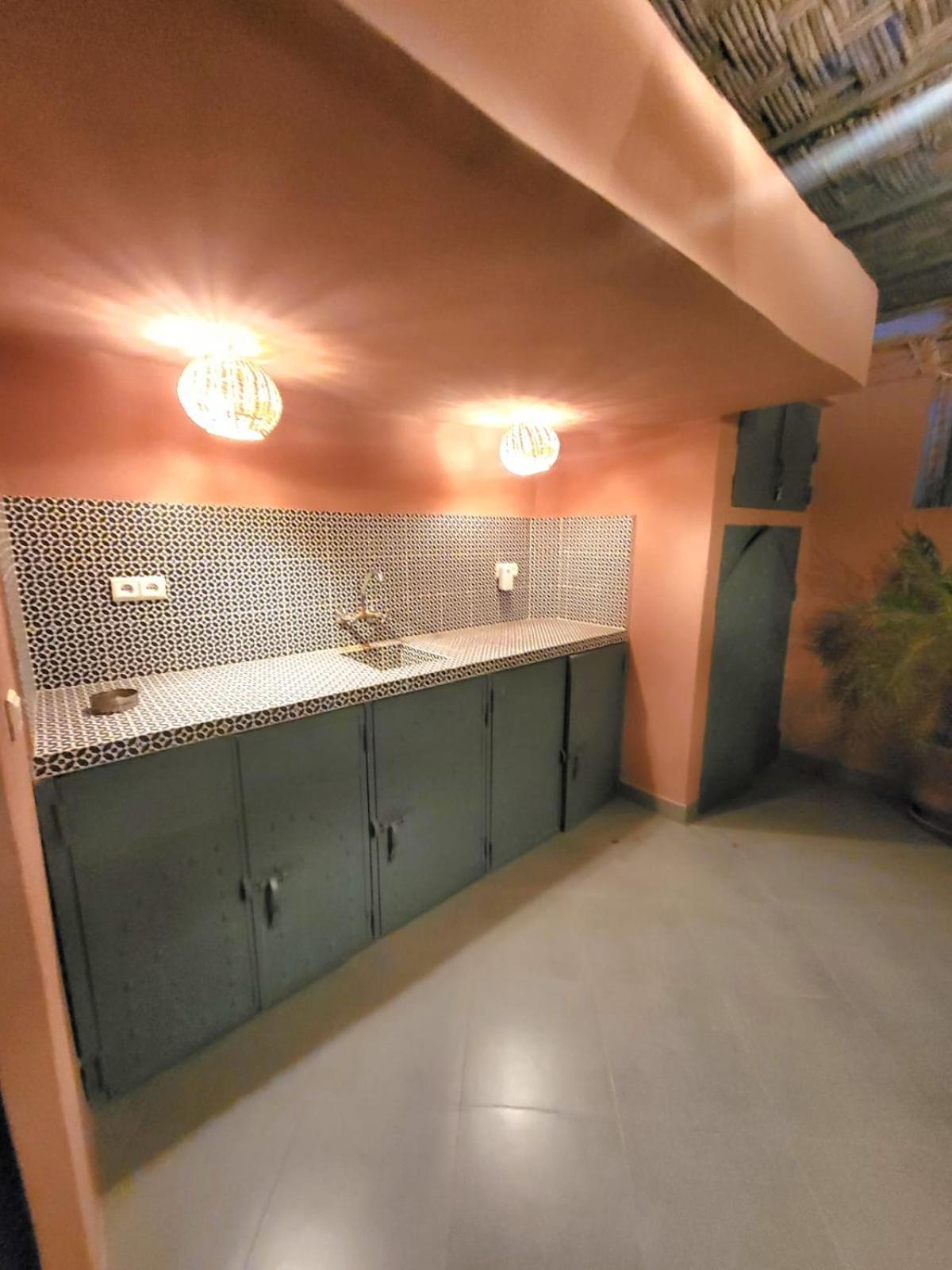 Riad Melilo Avec Piscine Chauffee Marrakesh Eksteriør billede