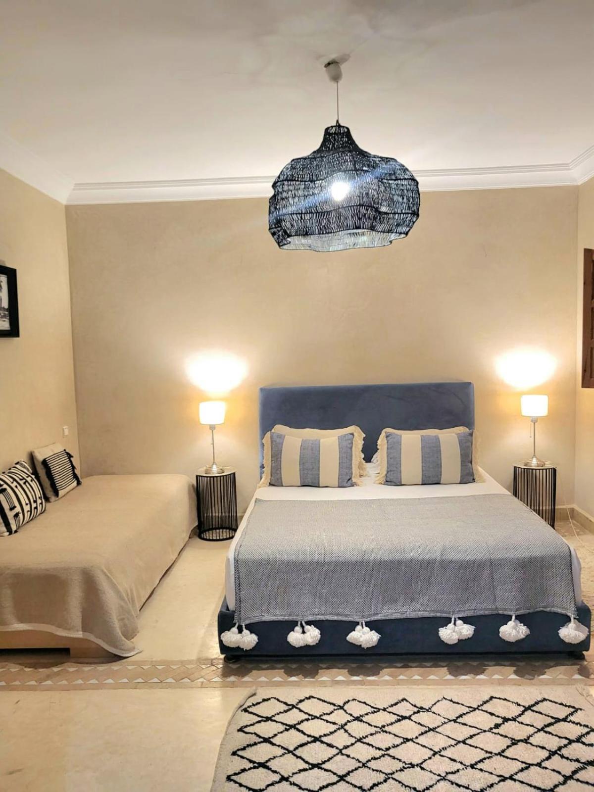 Riad Melilo Avec Piscine Chauffee Marrakesh Eksteriør billede