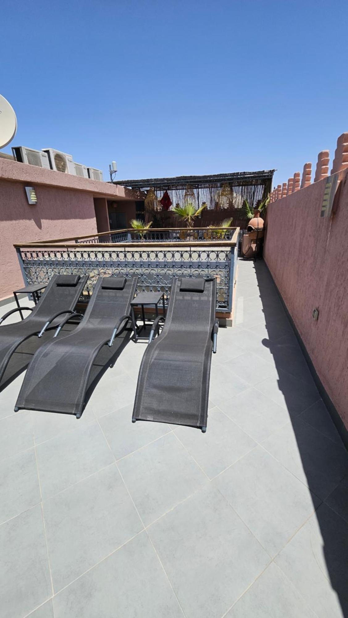Riad Melilo Avec Piscine Chauffee Marrakesh Eksteriør billede