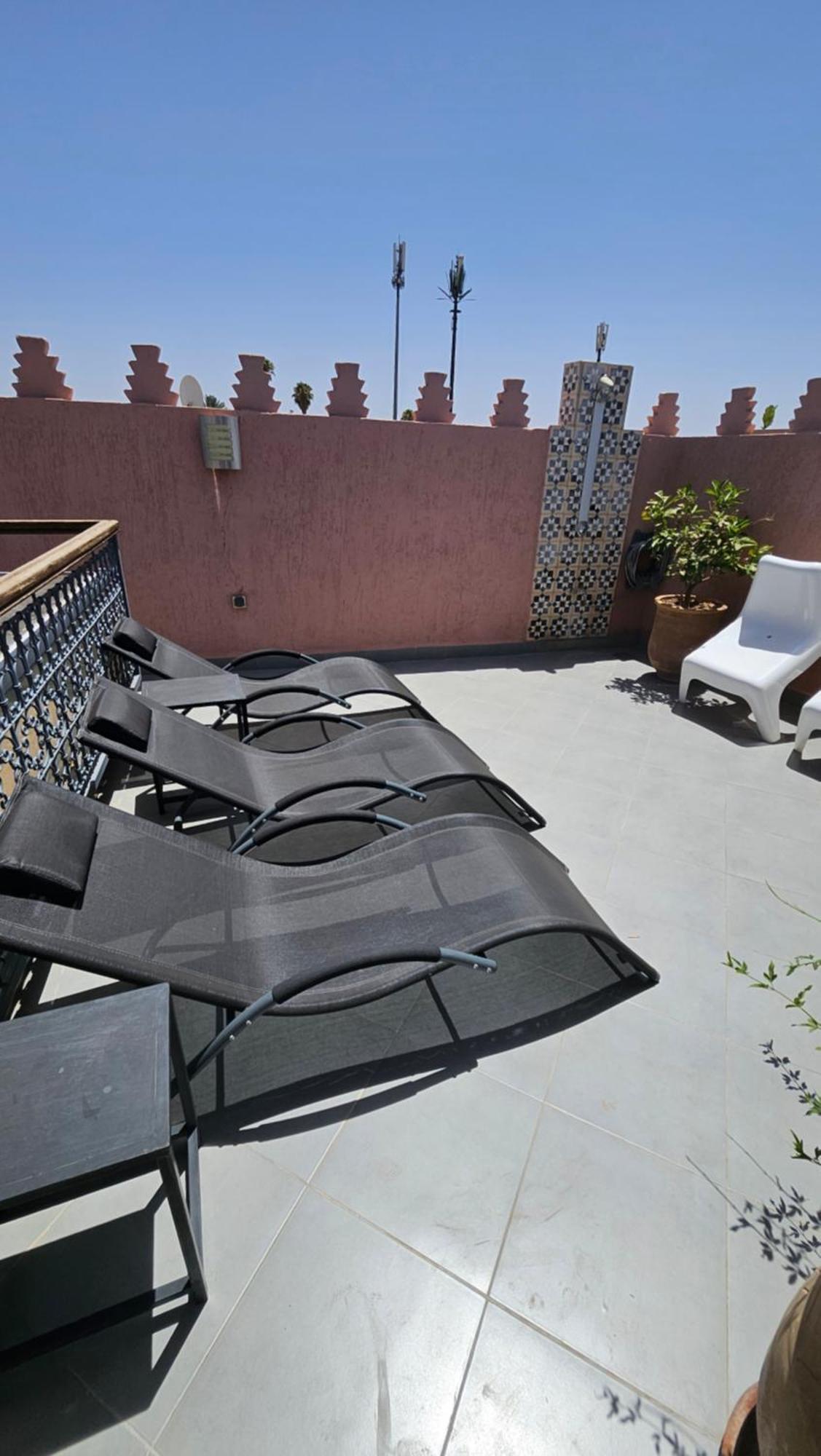 Riad Melilo Avec Piscine Chauffee Marrakesh Eksteriør billede
