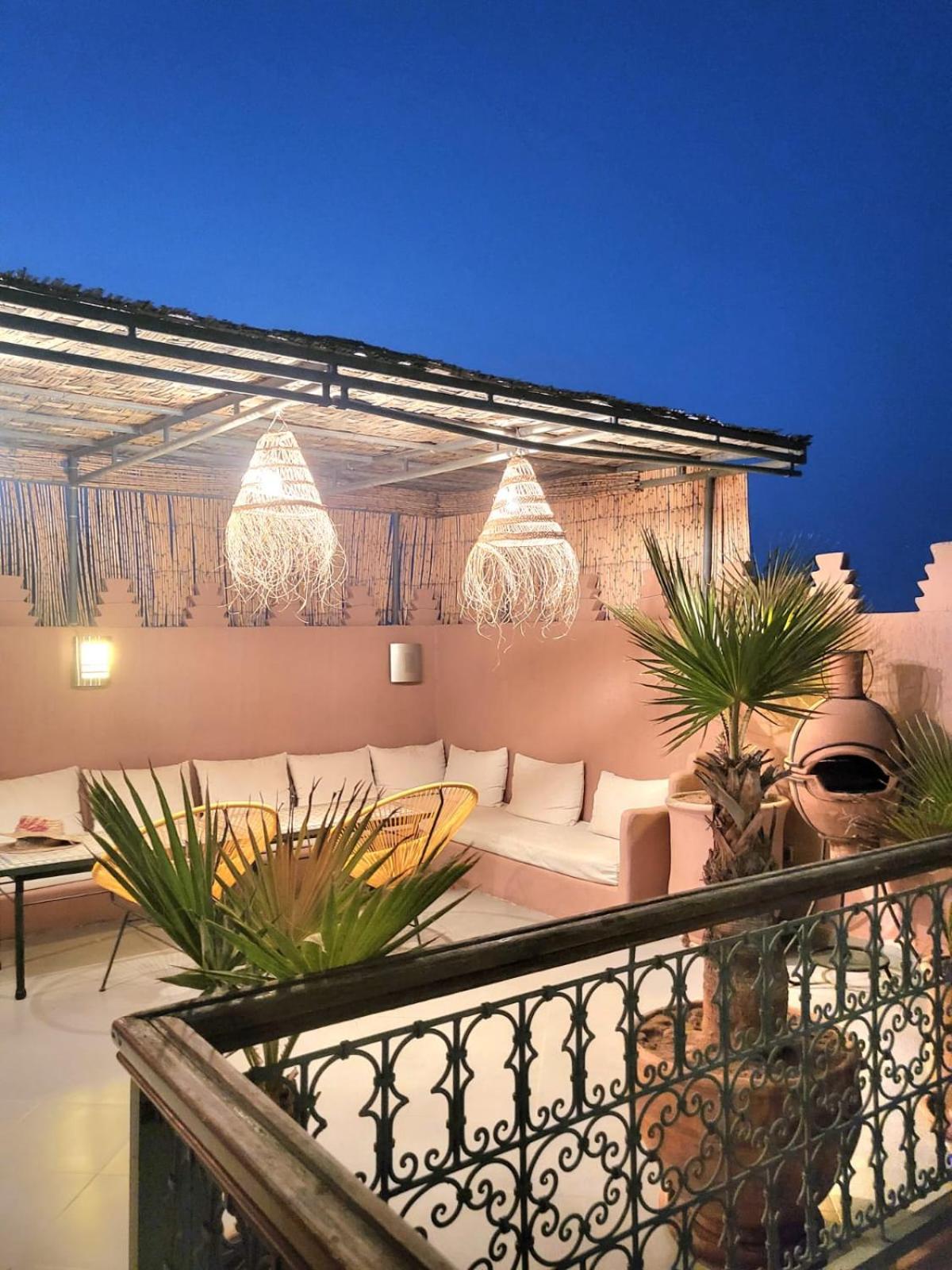 Riad Melilo Avec Piscine Chauffee Marrakesh Eksteriør billede
